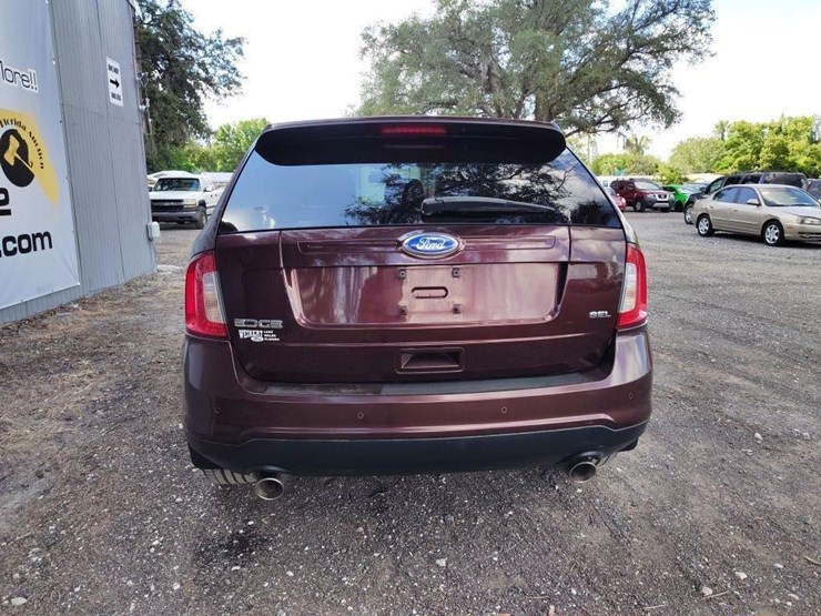 2012-ford-edge-image-4