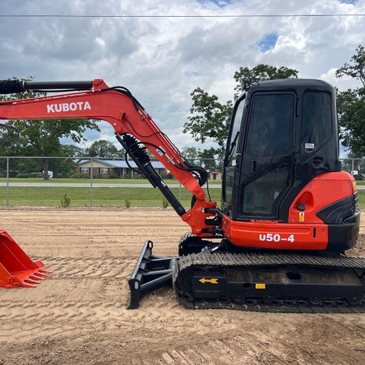 KUBOTA U50