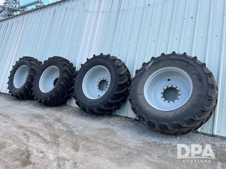 flotation-tires-(jn2719)-image-1