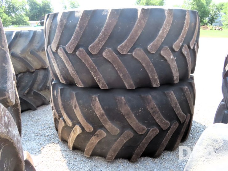 (4)-goodyear-flotation-tires/rims-(np6106,-unit-468408)-image-2