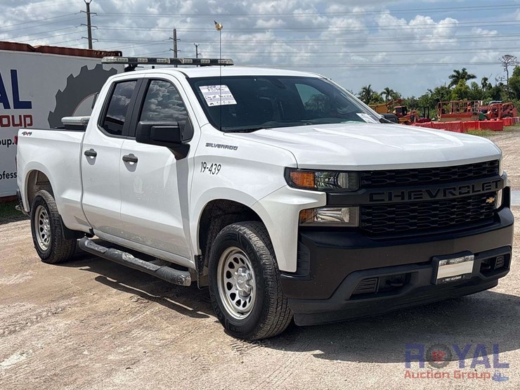 2019-chevrolet-silverado-1500-image-2