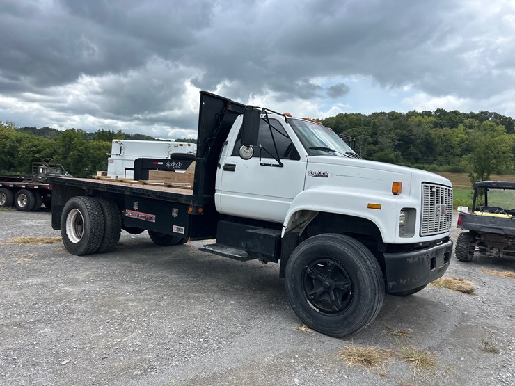 1995-gmc-topkick-image-3