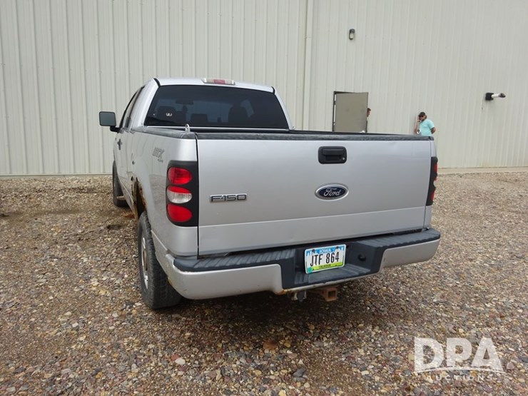 2004-ford-f150-image-18