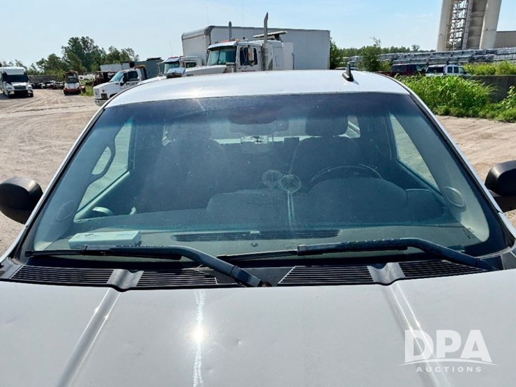 2008-chevrolet-silverado-image-18