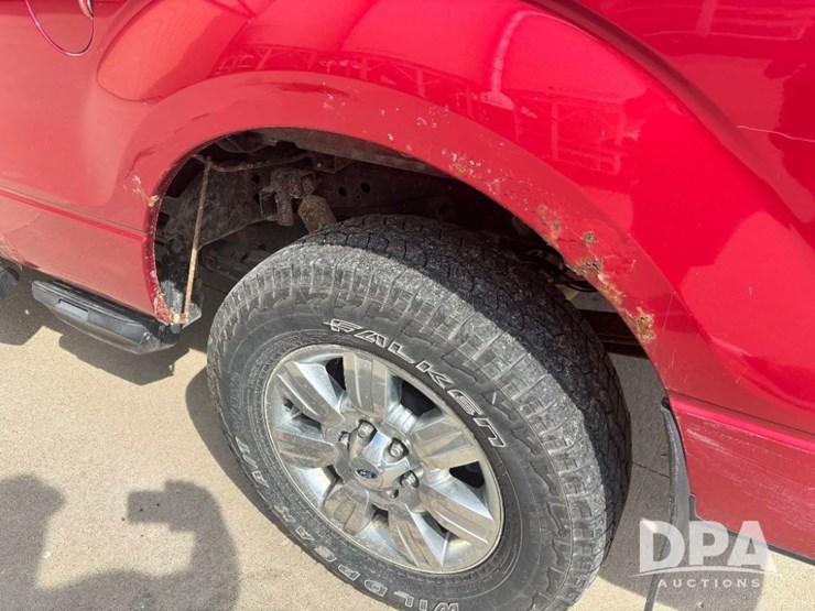 2012-ford-f150-xlt-image-32