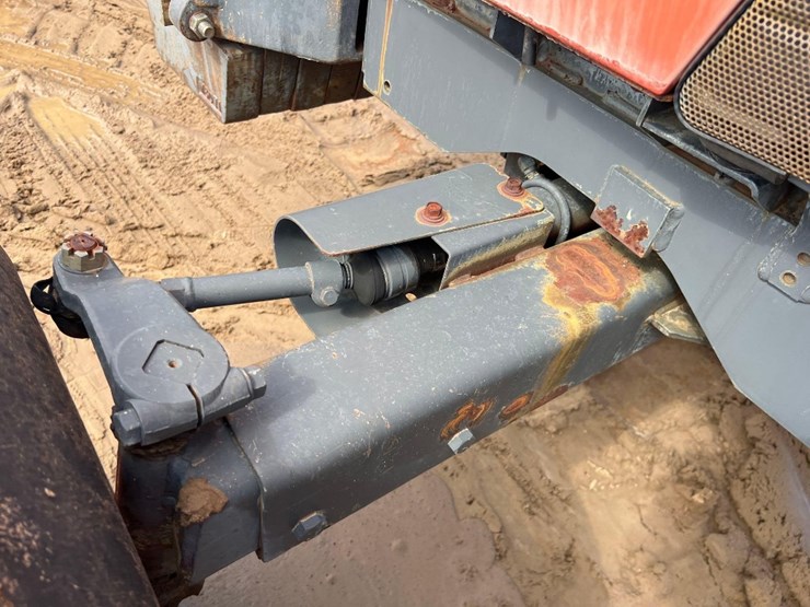 kubota-m9000-image-10