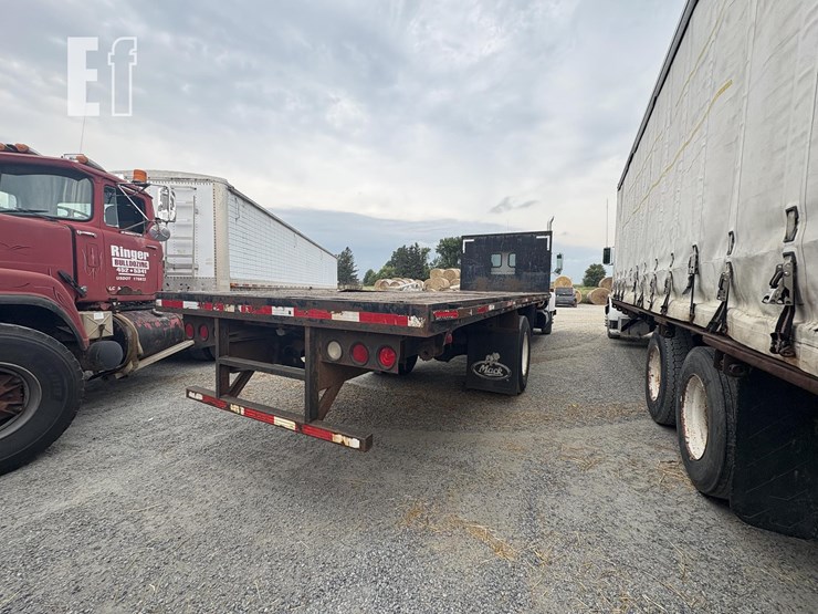 2000-mack-midliner-cs300-image-9