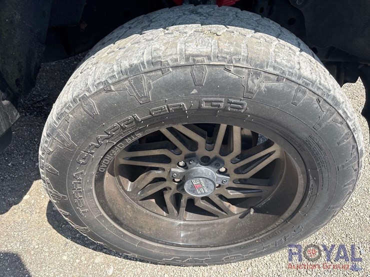 2011-ford-f150-image-25