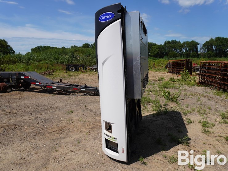 carrier-vector-8600mt-reefer-unit-image-8