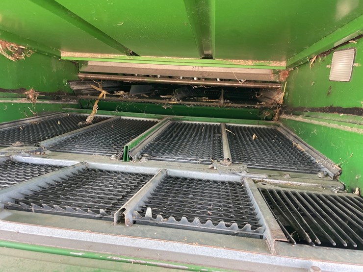 2002-john-deere-9550-image-37