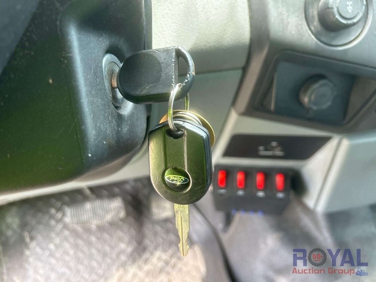 2012-ford-f250-image-19