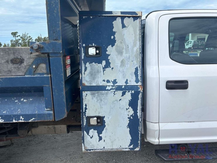 2017-ford-f450-image-26