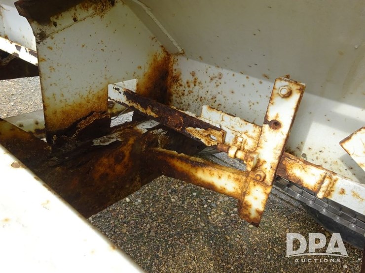 dry-spreader-(pz13756,-unit-dfs6003)-image-32