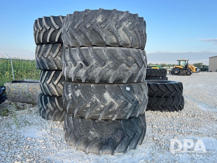 john-deere-4830-image-2