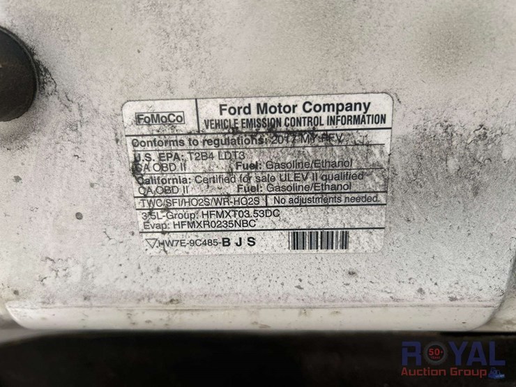2017-ford-f150-image-16