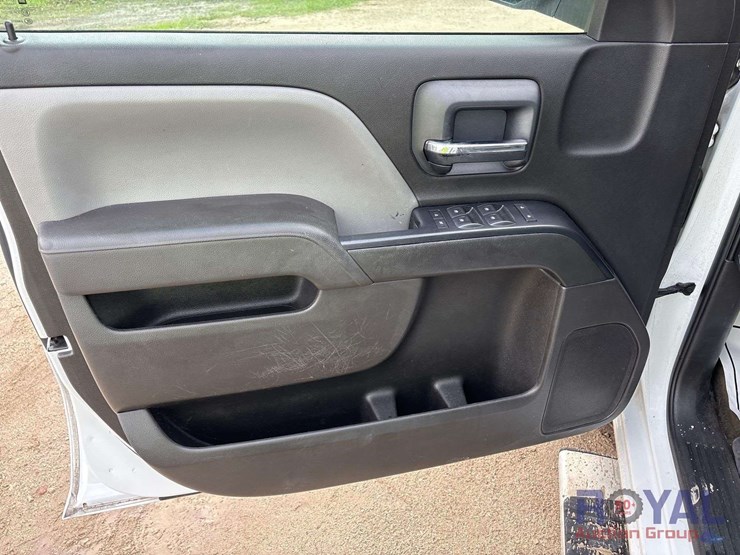 2016-chevrolet-silverado-1500-image-8