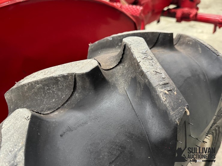 1940-mccormick-farmall-a-2wd-tractor-image-18