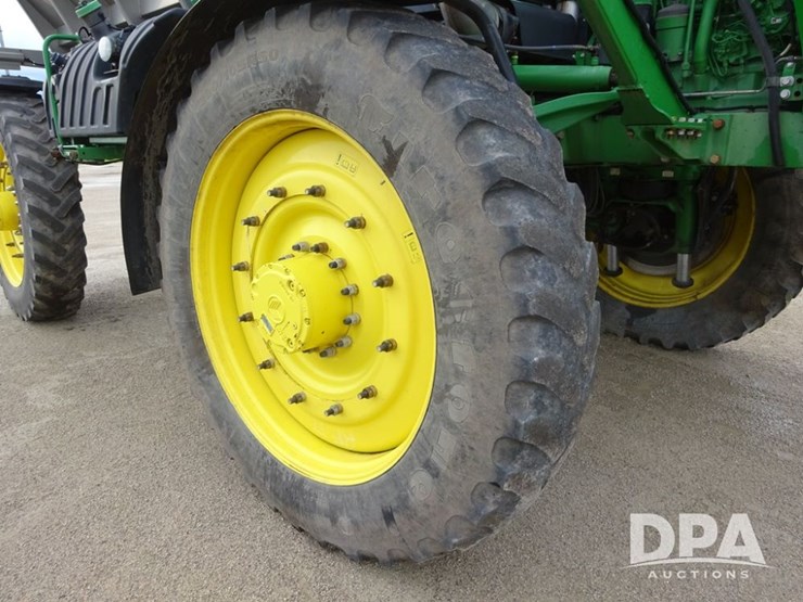 2016-john-deere-r4045-image-48
