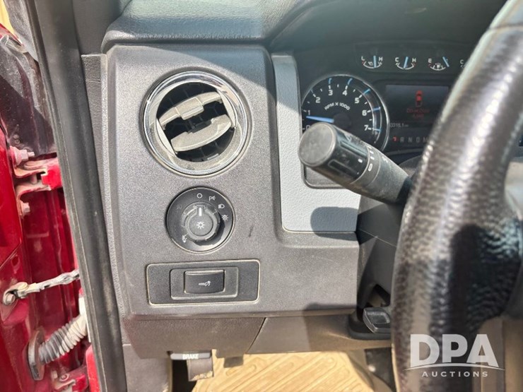 2012-ford-f150-xlt-image-76