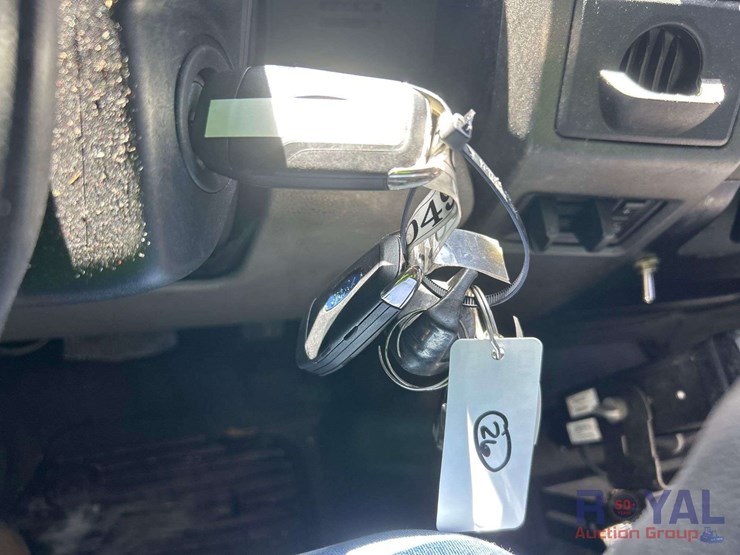 2017-ford-f550-image-44
