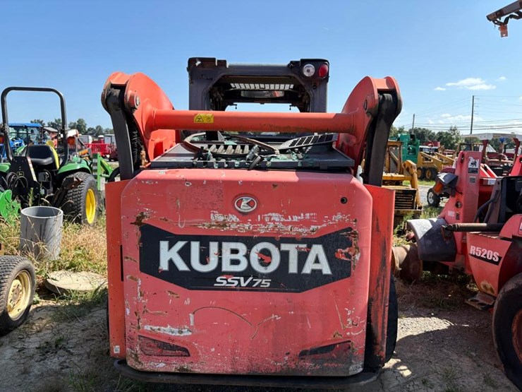 kubota-ssv75-image-11