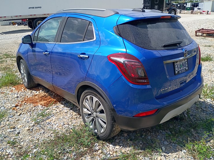 2017-buick-encore-image-5