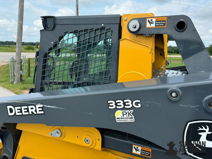 2023-deere-333g-image-12