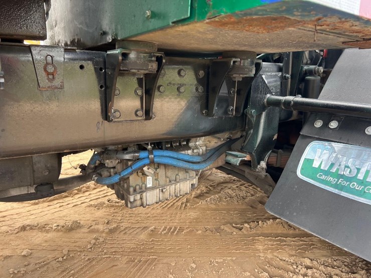 2015-mack-leu633-image-17