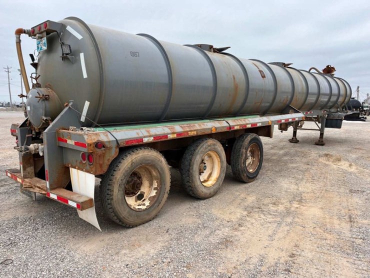 2014-galyean-vacuum-tank-image-3