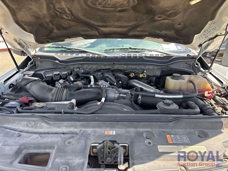 2017-ford-f550-image-7