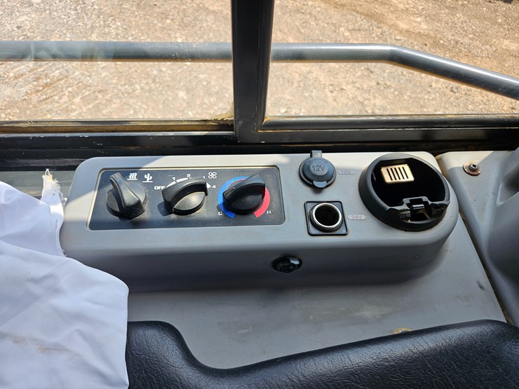 2018-komatsu-d37px-23-image-89