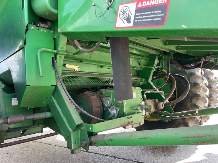 2002-john-deere-9550-image-25
