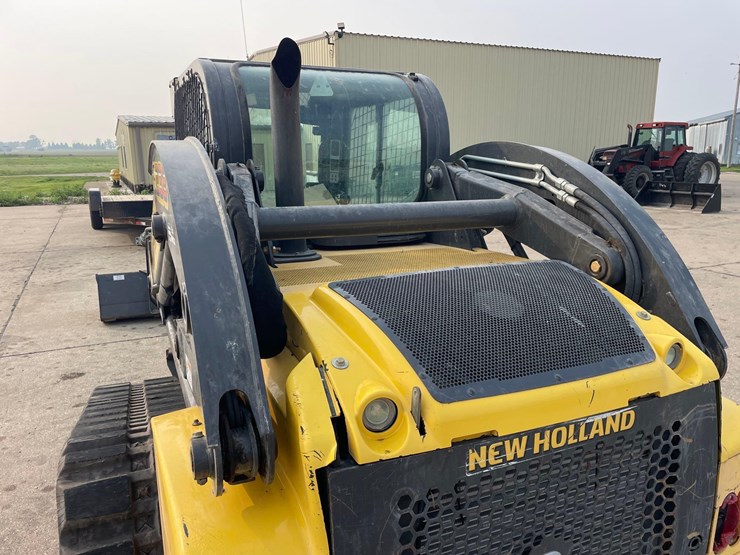new-holland-c238-image-8