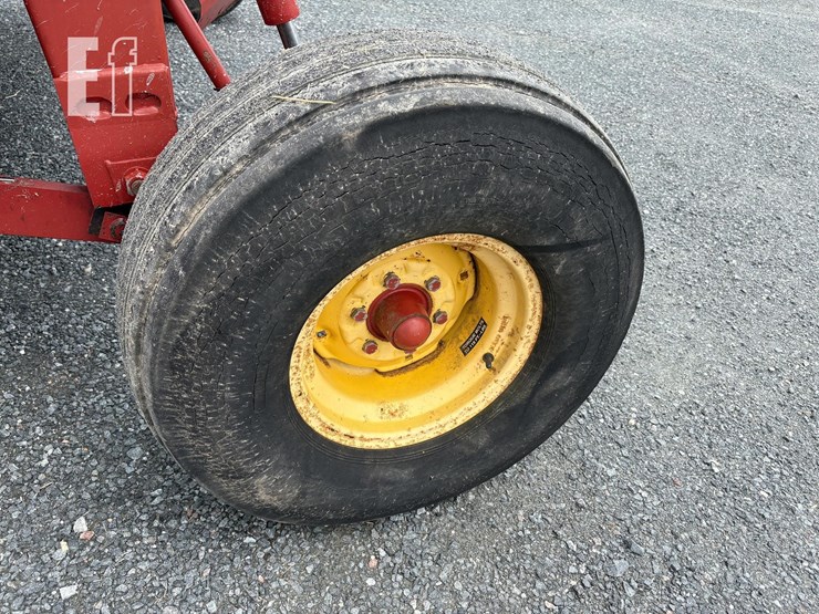 new-holland-1431-image-7