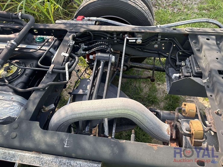 2022-ford-f550-image-20