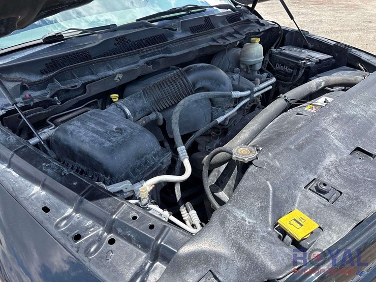 2014-ram-1500-express-image-9