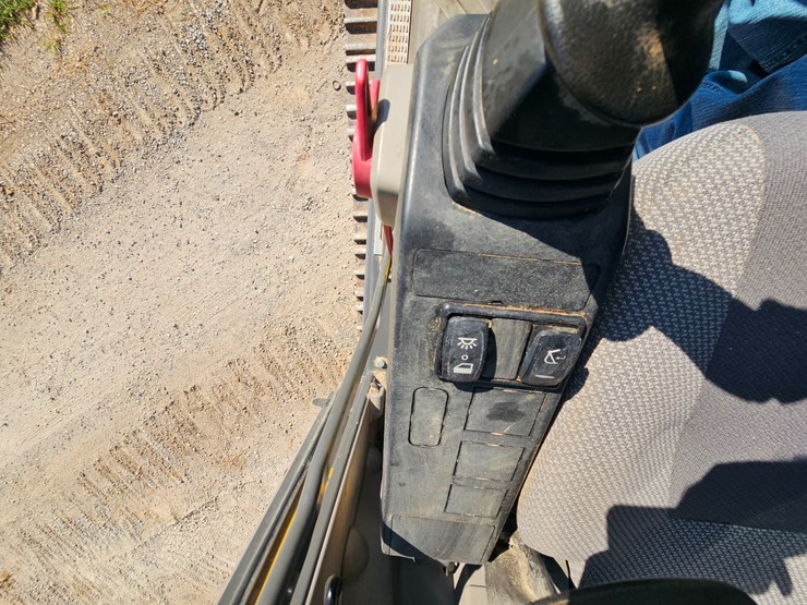 2018-volvo-ec160el-image-76