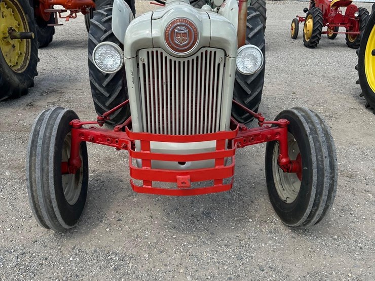 ford-8n-image-2