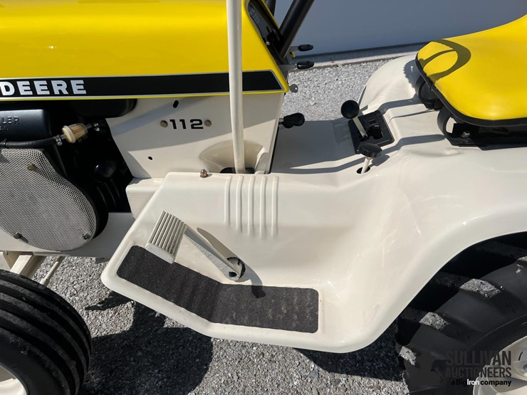 1970-john-deere-112-image-15