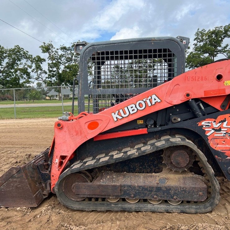 2017 KUBOTA SVL75-2