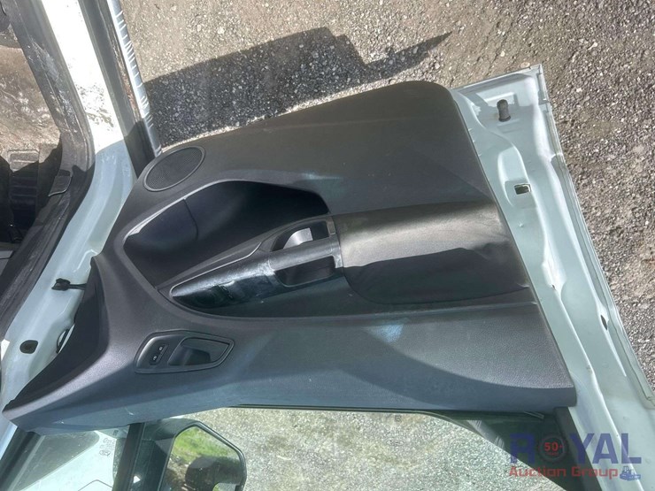 2014-ford-transit-connect-image-13