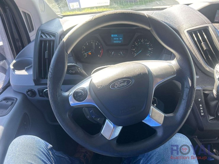2015-ford-transit-image-9
