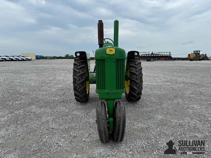1959-john-deere-630-image-2