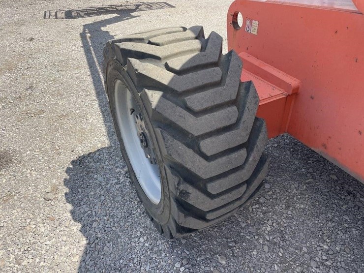 2003-jlg-800aj-image-24