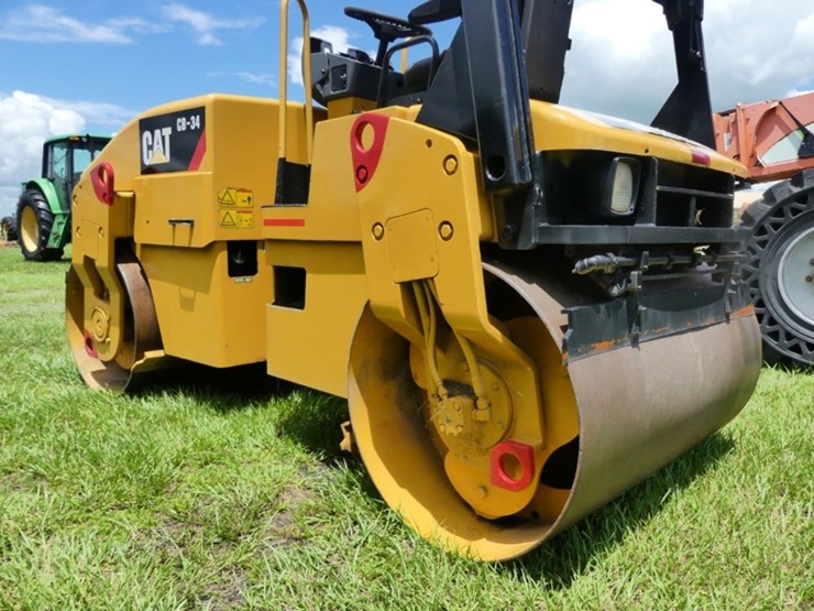 caterpillar-cb34-image-4