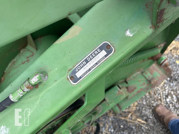 john-deere-16-image-9