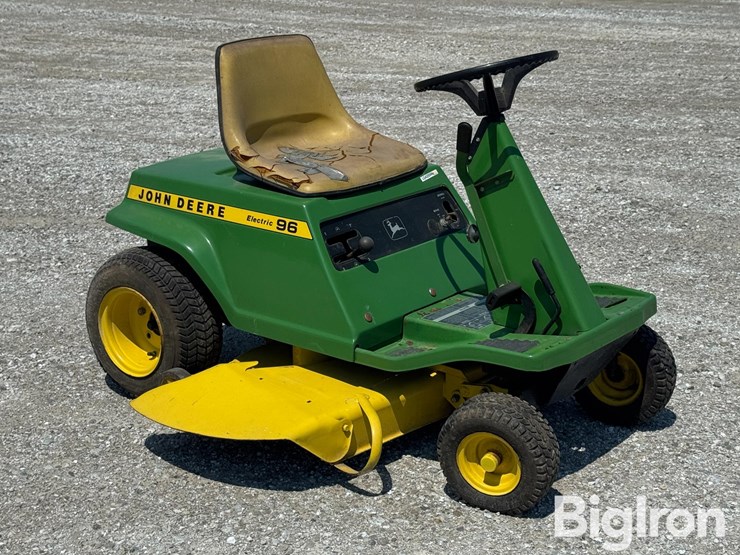 john-deere-96-image-3