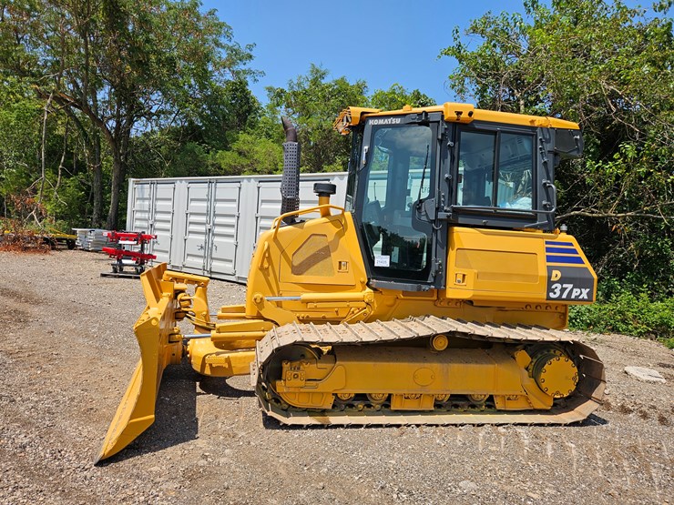 2018-komatsu-d37px-23-image-5