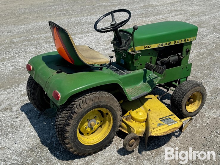 john-deere-140-image-5