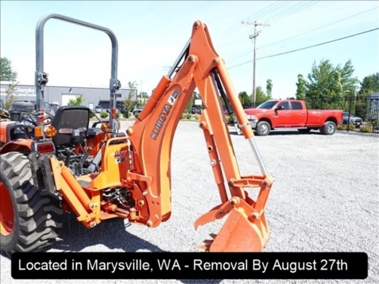 2012-kubota-b3300su-image-27
